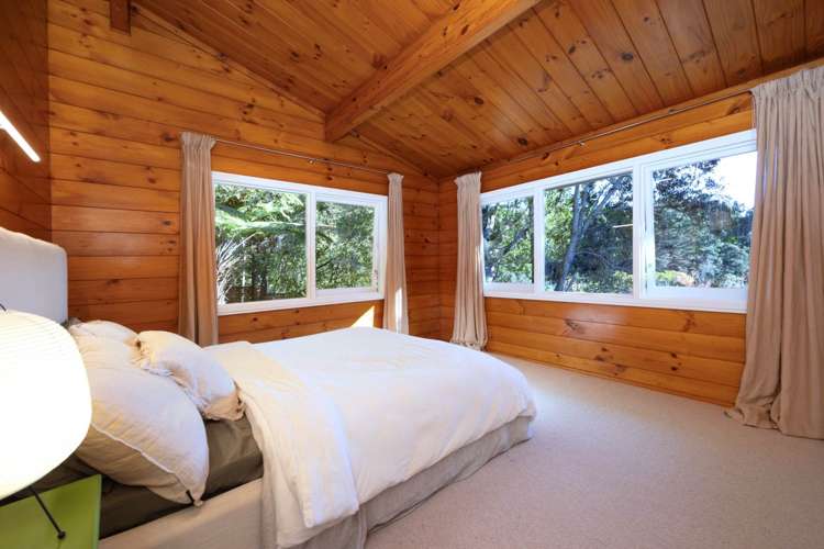 16 Daffodil Street Titirangi_9