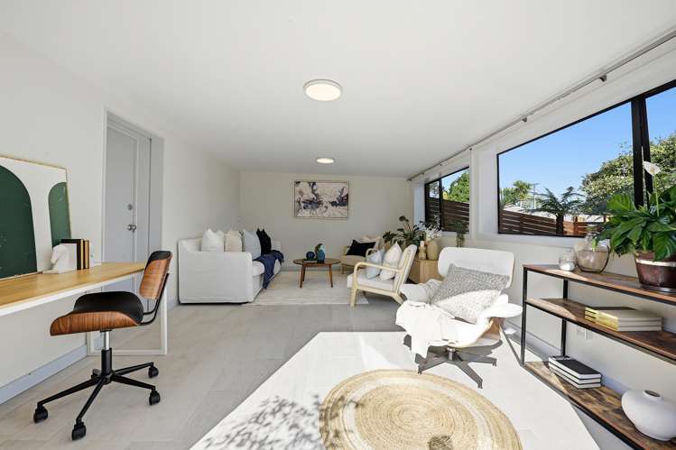 1&2/149 Eskdale Road Birkdale_18