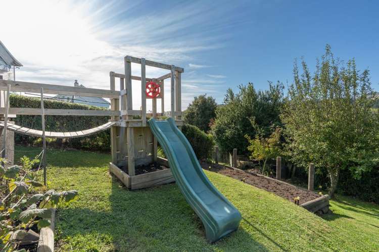 18 Rennie Street Green Island_18