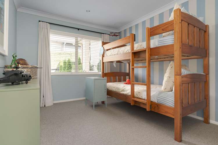 51 Inverness Drive Pyes Pa_17