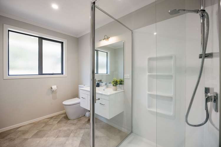 2/653 Bank Street Te Awamutu_17