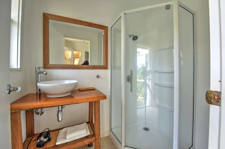 501 Waikawa Curio Bay Road Wyndham Surrounds_12