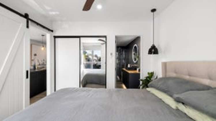 Unit 215/36 Victoria Road Mount Maunganui_11