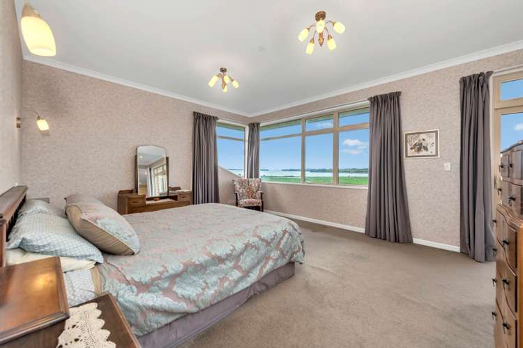 48 Porterfield Road Whitford_19