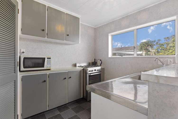 14 Rahiri Street Waitara_7