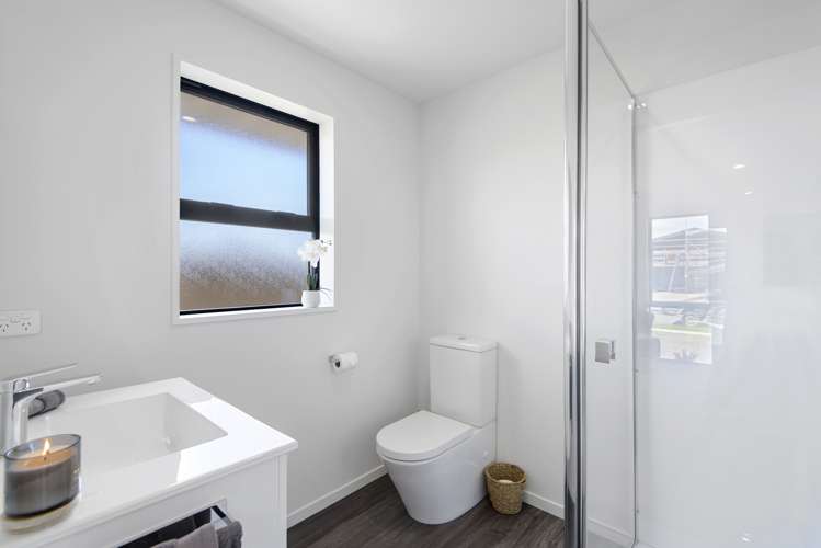 36 Graeme Foote Street Darfield_13