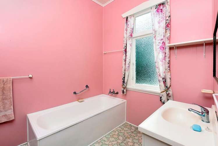 20 Larges Lane The Brook_9