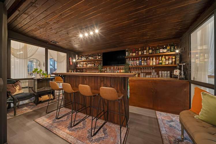 16 Lime Hill Rise Flat Bush_3