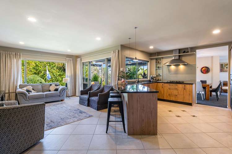 26 Cascaden Road Gulf Harbour_11