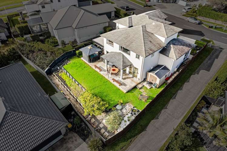 6 Arbors Track Silverdale_18