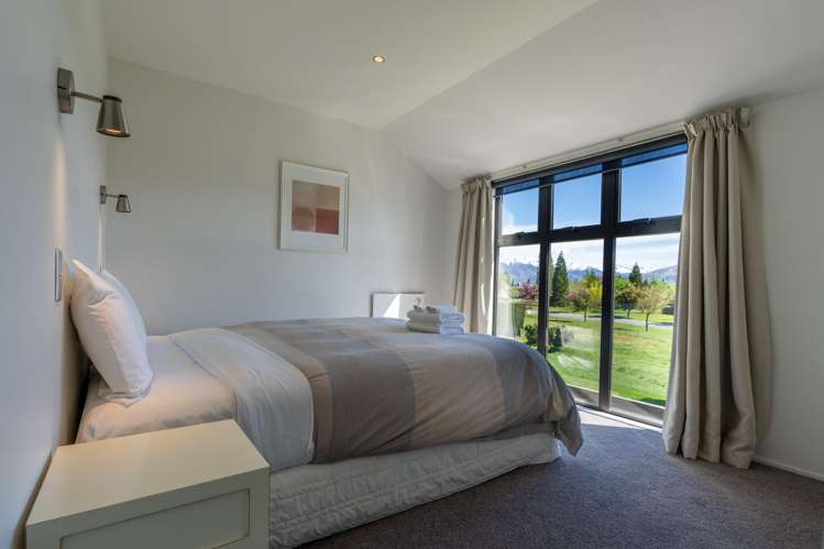 13 Orchard Road Wanaka_22