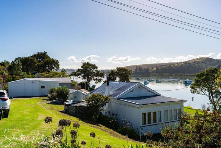 15 Fisher Street Paparoa_9