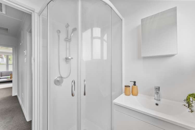 93 Cockerell Street Brockville_14