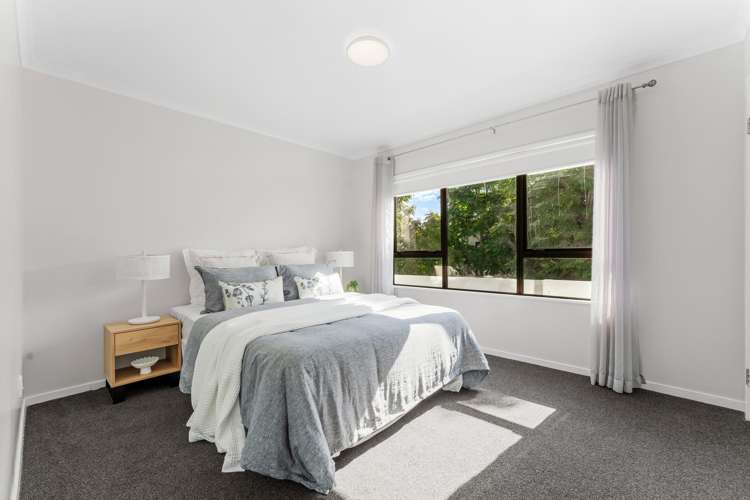 239 Vipond Road Stanmore Bay_11