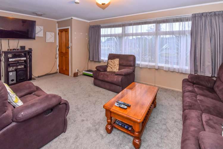 32 George Street Papakura_5