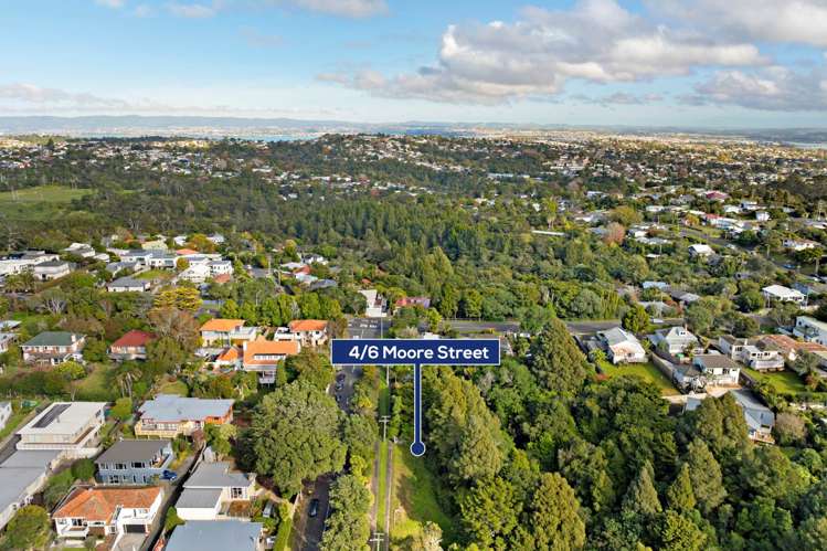 4-6 Moore Street Hillcrest_14