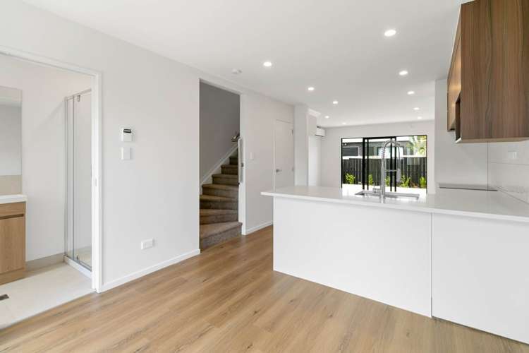 10, 11, 8/108 Mahia Road_2