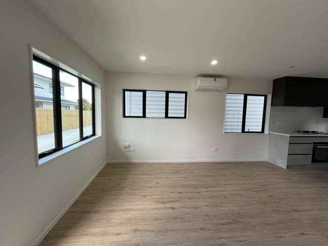 7D Chelburn Crescent Mangere East_2