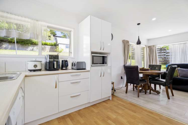 2/43 Archers Road Hillcrest_6