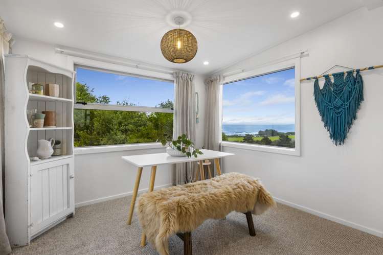 4 Scroggs Hill Road Brighton_14