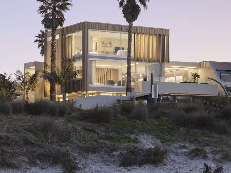 7 Surf Road Mt Maunganui_28