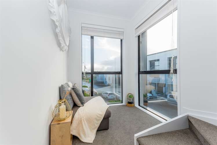 2 Mayfly Lane Hobsonville_12