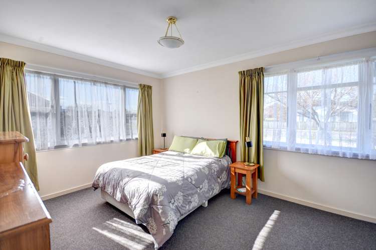 54 Chaucer Street Milton_9