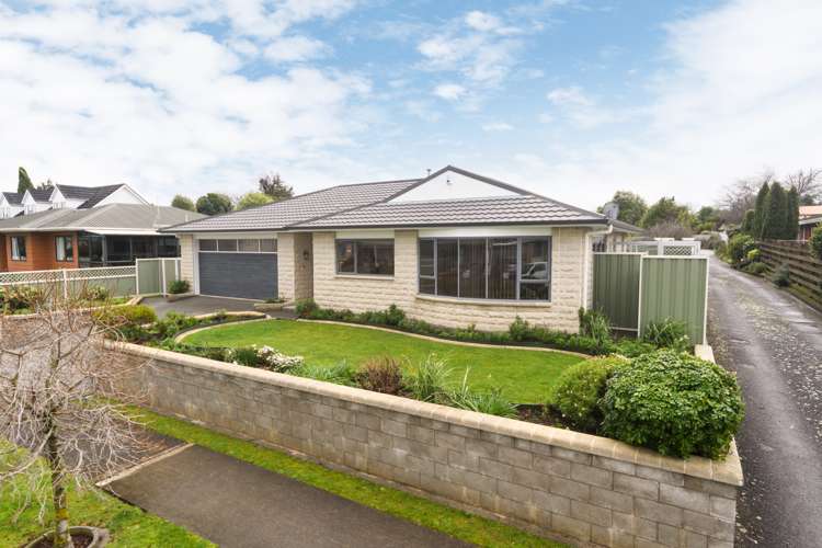 28 Cedar Crescent Feilding_23