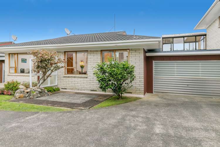 2/23 Byron Avenue Takapuna_0