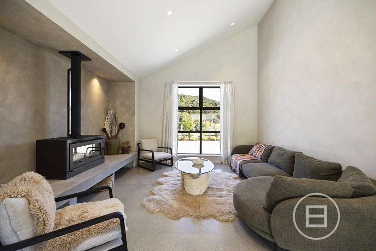 564 Aubrey Road Wanaka_7