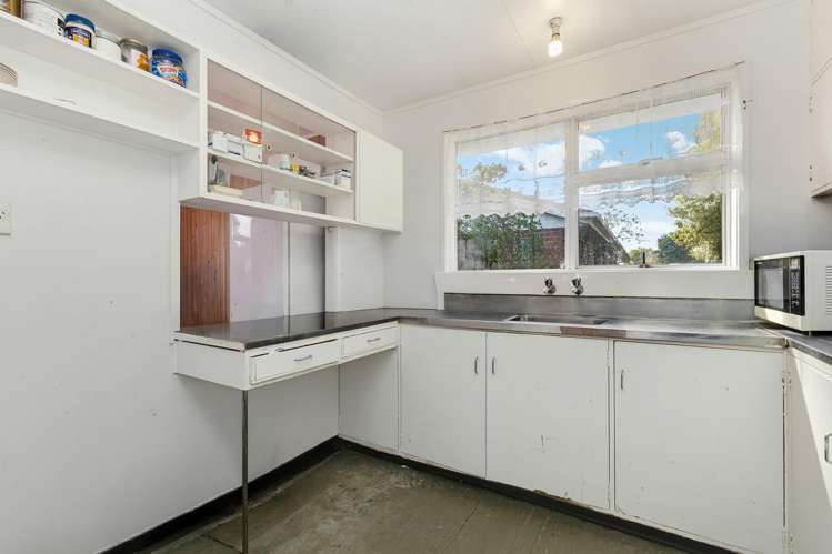 42 Gilbert Road Otara_5