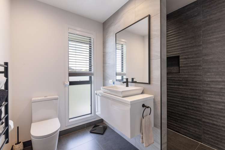 20 Blackberry Way Welcome Bay_15