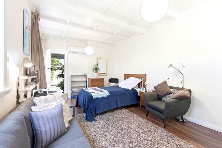 188 Commercial Street Takaka_11