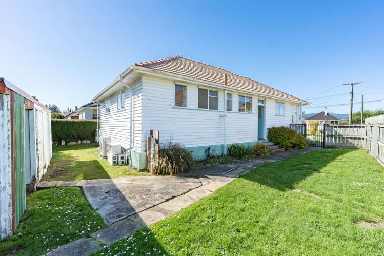 19 Nairn Street Mosgiel_13