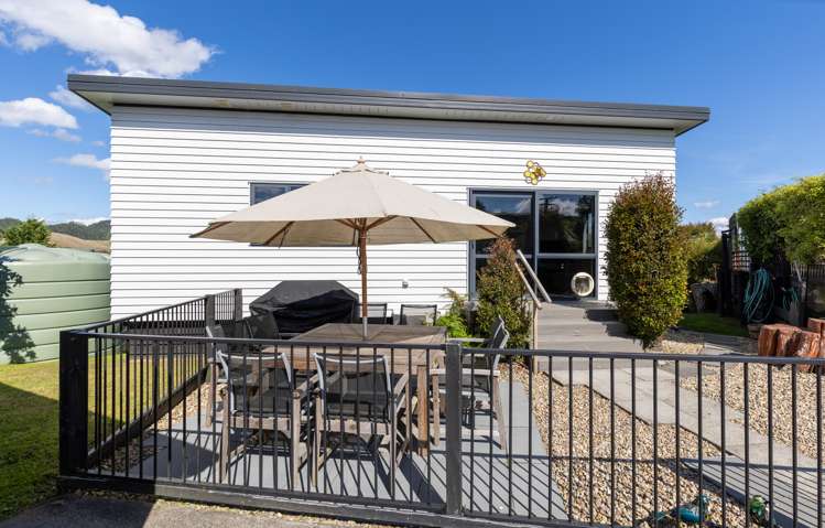 11 James Road Huntly_19