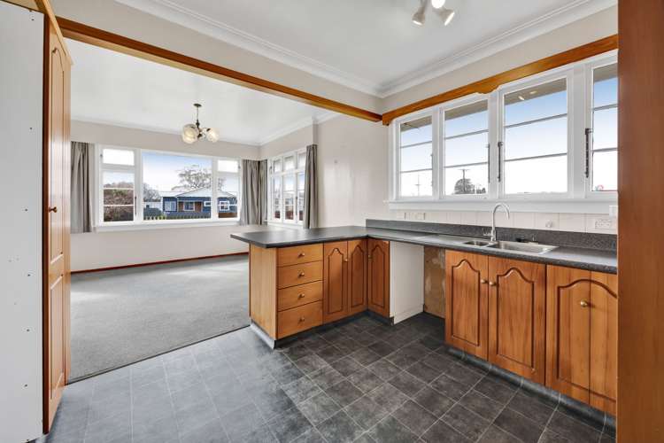 155 Glover Road Hawera_8