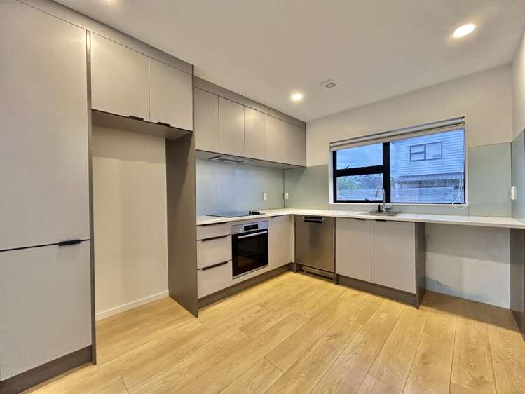 96E Triangle Road 11410_6