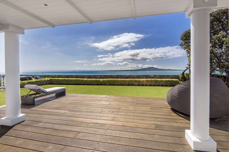 21 The Strand, in Takapuna, Auckland, is one of several beachfront homes to hit the market in recent months. Photo / Supplied