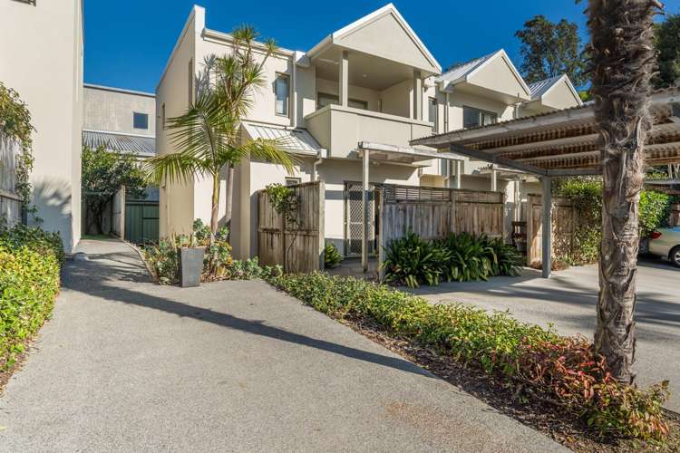 73A/21 Hunters Park Drive_0