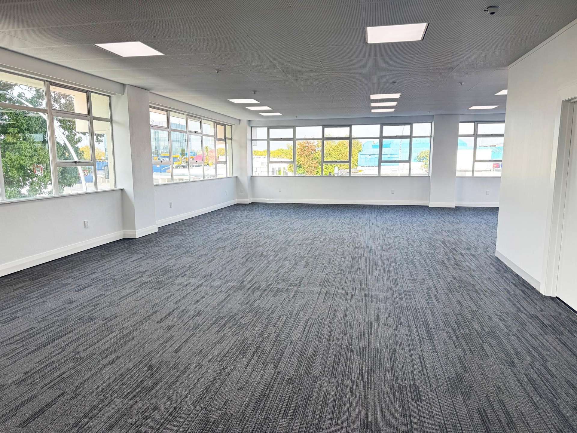 West/960 Victoria Street Hamilton Central_0