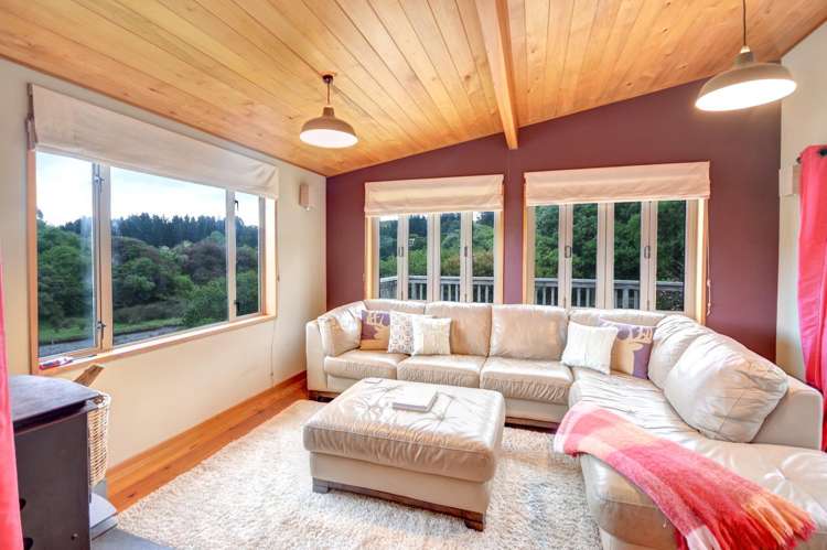 30 McIntosh Road 2492_5