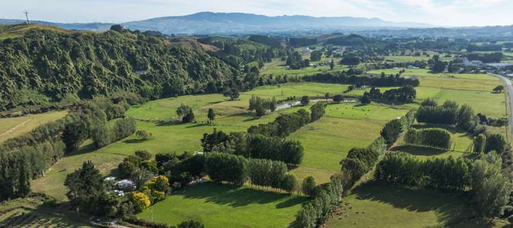 22 James Road Pahiatua_0