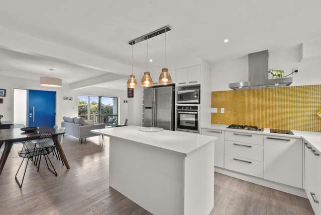 1/19 Long Bay Drive Torbay_1