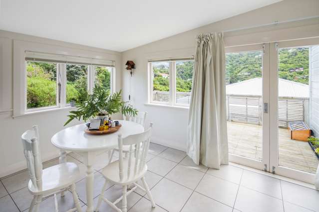 19 Highland Crescent Wadestown_2