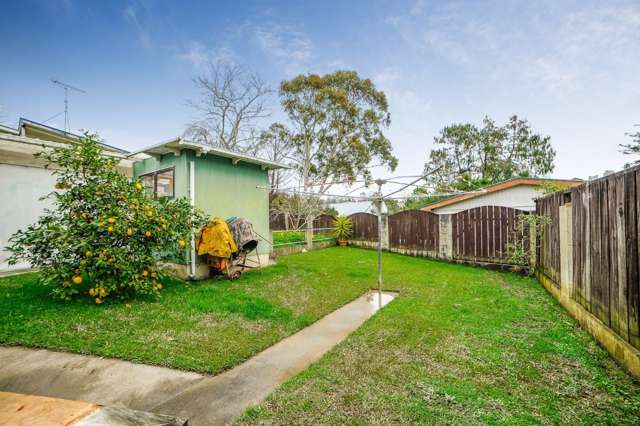 18 Glucina Place Glen Eden_2