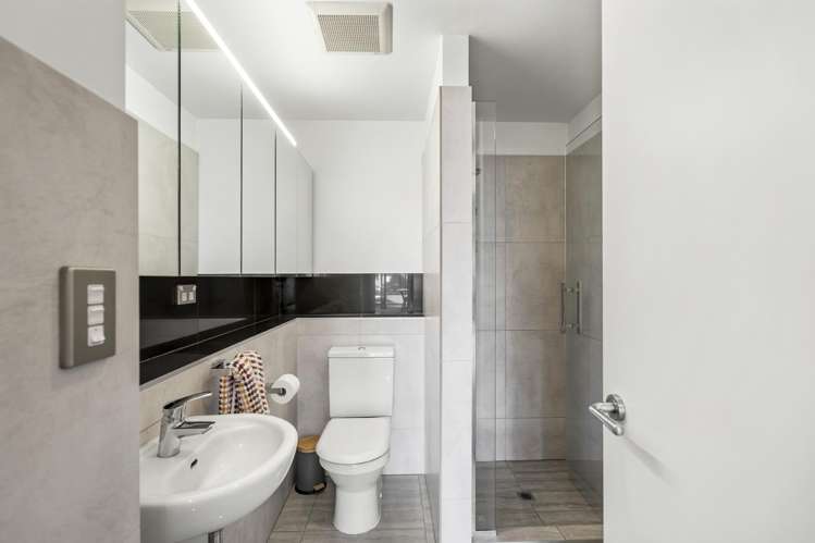 2D/36 College Hill Freemans Bay_13