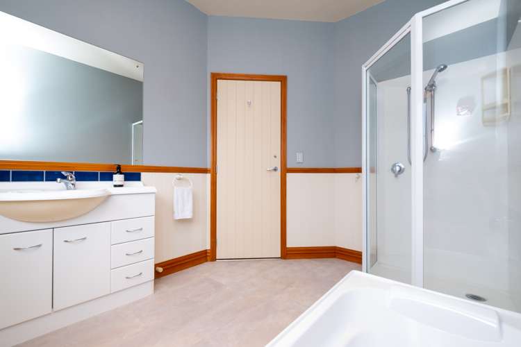 22 Russell Robertson Drive Havelock North_11