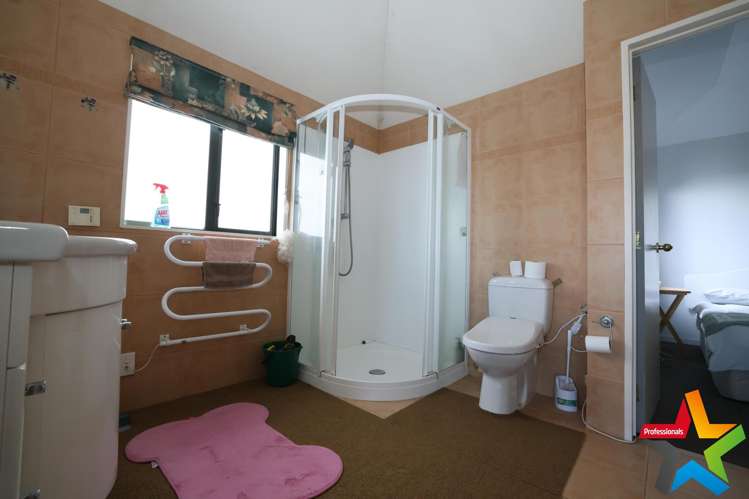 31 Ewing Grove Acacia Bay_18