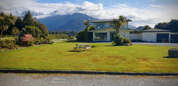 2830 Franz Josef Highway Franz Josef Glacier_2