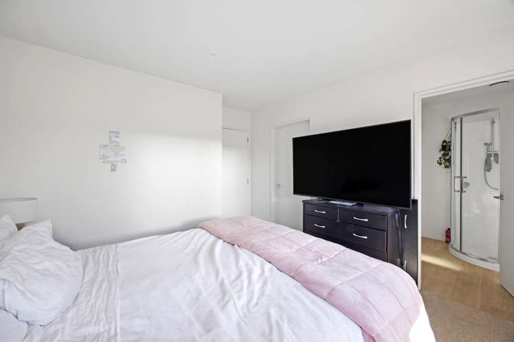 10 Poipoi Place Aranui_5